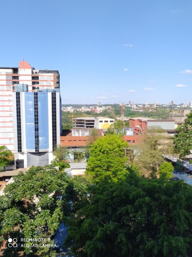 Moderno Y Amplio Apartamento Con Vista Fantastica En Pleno Centro Ciudad del Este Extérieur photo